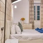Lägenhet Stylish Typical Maltese Getaway Close To The Sea Sliema