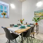 Appartamento Stylish Typical Maltese Getaway Close To The Sea Sliema