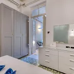 Stylish Typical Maltese Getaway Close To The Sea *