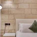 Stylish Typical Maltese Getaway Close To The Sea Lägenhet *