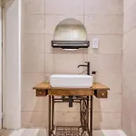 Stylish Typical Maltese Getaway Close To The Sea *
