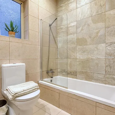 Apartament Stylish Typical Maltese Getaway Close To The Sea *